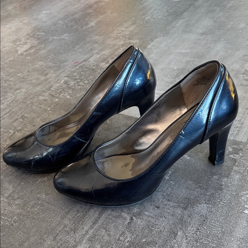 Metallic Navy Anne Klein Pumps